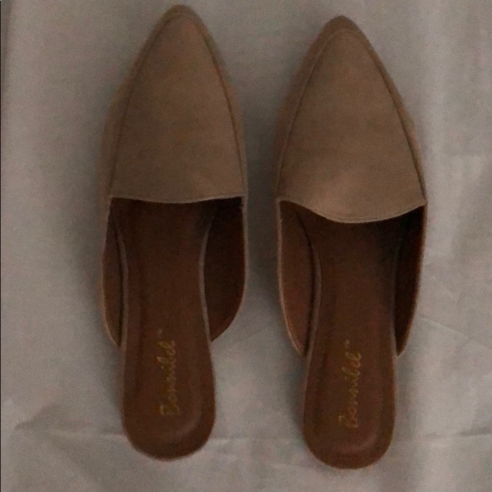 NWOT flat mules